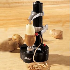 Fruit Vegetable Tools 1pc Electric Apple Peeler Cutter Slicer Fruit Aardappel Peeler Automatische batterij bediende machine Gemakkelijk te gebruiken keukengereedschap Gekoeld 230511