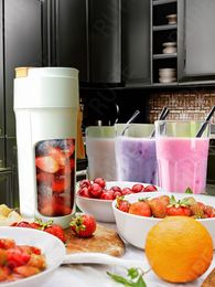 Fruit Groente Gereedschap Sapcentrifuge Draagbare blenders Huishoudapparaat Draadloze blender Fles Keuken Chopper Smoothie Elektrisch Oranje Mini-apparaten 230901