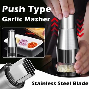 Fruit Groente Gereedschap Handmatige Uien Chopper Knoflook Crusher Persen Handheld Voedsel Chopper Snijmachine Dicer Mixer Keuken Groentesnijder Dunschiller Gereedschap 231207