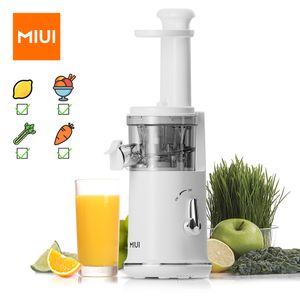 Herramientas de frutas y verduras MIUI Petit Slow Juicer Extractor de jugo eléctrico portátil Lemon Maker Blender Easy Clean Can Make Ice Cream MiniPro 230802