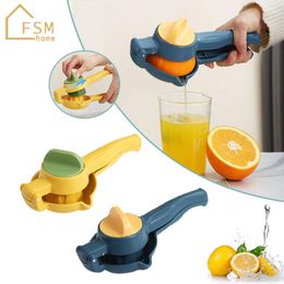 Fruit Groente Gereedschap Draagbare Citroen Limoenpers Citruspers Handheld Juicer Handmatige Fruitctor Crusher Huishoudelijke Keuken Fruit Citruspers 230831