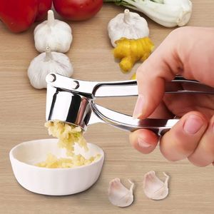 Fruit Groente Gereedschap Roestvrijstalen Knoflook Pers Handleiding Garlics Maagkanker Hakgereedschap Draagbare Garlic-S Chooper Hand Grinder Grater Cutter Keuken Gadgets ZL0564