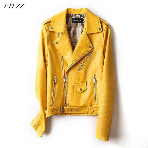 FTLZZ 2022 primavera mujeres nuevas chaquetas de cuero de imitación amarillo motociclista rosa negro prendas de vestir exteriores con cinturón señora Pu chaqueta L220728