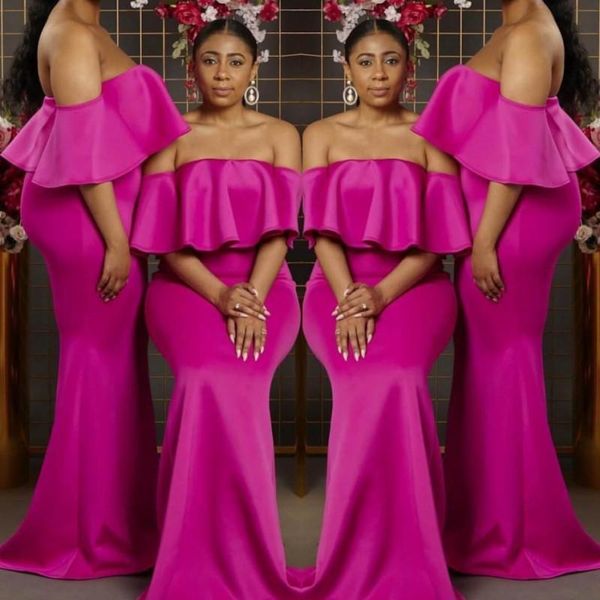 Vestidos de dama de honor fucsia por encargo Tallas grandes Fuera del hombro Fruncido Hasta el suelo Vestido de dama de honor Boda africana Fiesta de invitados Desgaste