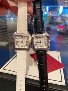 Relojes de muñeca de marca completa Estilo cuadrado de mujeres mujeres con logotipo de lujo Correa de cuero Tanque Reloj CA 87