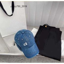 Volledige ceine cel celi ne 23ss Zomer Designer Hoed Dames Merk celins Details Alfabet Hard Top Baseball Cap Duck Cap Heren celnes En Damesmode Blauw Gewassen De ZVY6