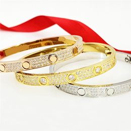 Volledige diamant gouden armbandontwerper Bracelet Fine Love Nail Bracelet Designer sieraden vrouw mans paar armband luxe sieraden hebben maat 16-20