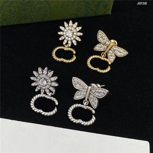 Boucles d'oreilles à breloques de créateur en diamant complet, clous en cristal de fleur de papillon pour femmes, boucles d'oreilles en strass avec Box251r