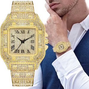 Full Diamond Mens Watches Quartz Movement Iced Out Watch Shiny Lover Wristwatch Lifestyle Waterproof Fashion Dress Wristwatches Montre De Luxe