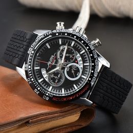 Volledige functie Quartz Chronograph Stopwatch Automatische date