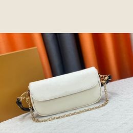 Petit sac à bandoulière horizontal avec chaîne en cuir gaufré, sac à bandoulière tendance, sac à bandoulière polyvalent, sac de dîner de luxe, chaise longue, sac messager, sac de sortie