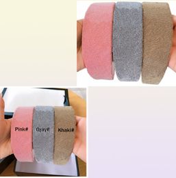 Volledige letters Hoofdbanden Luxe Multicolor Women Hairbands Classic Valentines Annivales Cadeaus Lady Casual Style Hair Band287831088983
