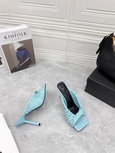 Zapatillas de mujer con estilo de diseñador de personalidad completa, tacones altos de cuero de buena calidad, embalaje completo