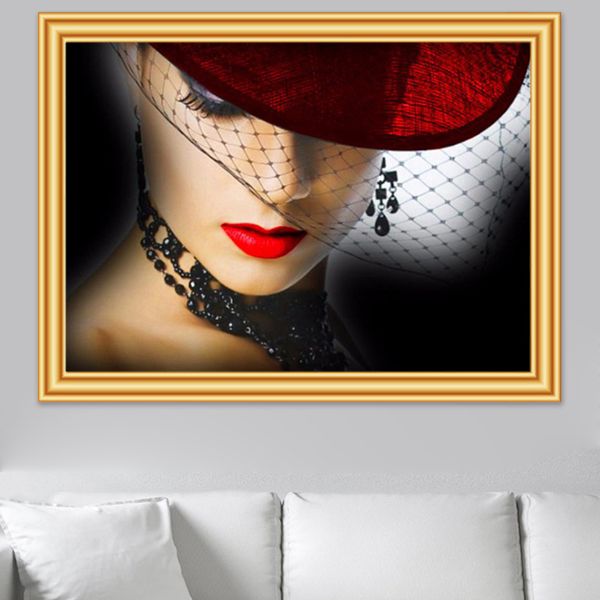 Portrait de broderie en diamant en plein carré jolie femme Red Hat Red Lips 5d Diamond Painting Mosaic Picture of Rhinestones Decor