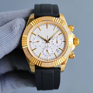 Full Star Diamond chronograaf sporthorloge Functionele details van natuurlijk rubber passen perfect bij saffierspiegel 904 stalen behuizing Nieuwe stijl optioneel luxe horloge1