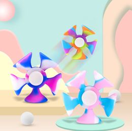 Leuke en interessante sukkel spinner Fidget Toys Originality Childrens Fingertip Decompression speelgoedcadeau