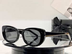 Funky zonnebrilontwerpers voor mannen vrouwen zomer 316 stijl anti-ultraviolet retroplaat vol frame glazen willekeurige doos