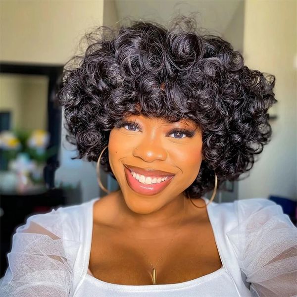 Perruque de cheveux humains Funmi avec frange Full Machine Made 14 pouces Rose bouclés authentiques perruques réelles pour les femmes Bouncy Curl brésilien Pixie Cut bob