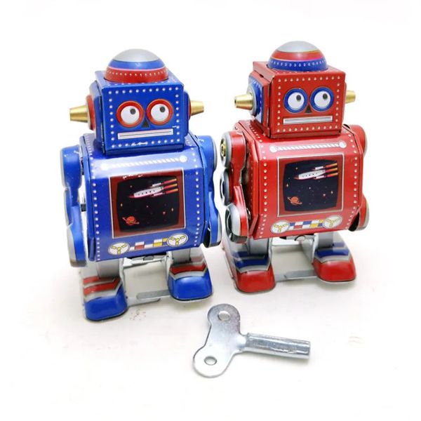 Divertida colección para adultos Retro Wind up toy Metal Tin mini-robot Rojo/Azul Mecanismo de juguete figura modelo vintage juguete para regalo 240307