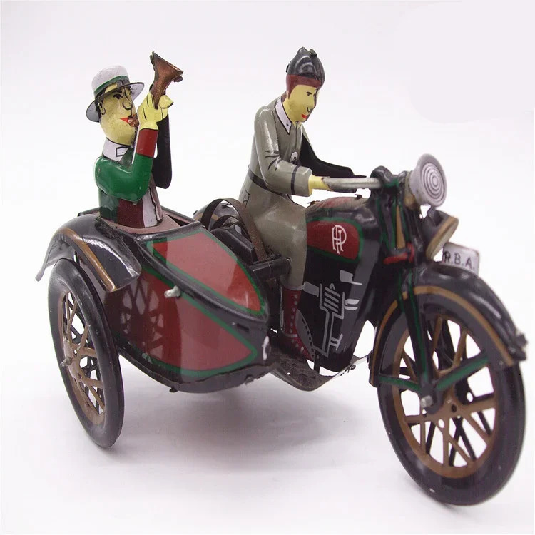 Grappige volwassen collectie Retro opwindspeelgoed Metaal Tin man Rijd op een driewieler Mechanisch speelgoed Clockwork speelgoedfiguren model kindercadeau 240307