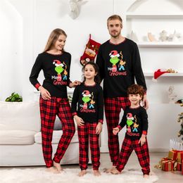Famile de Noël drôle Matching Pamas sets Noël papa maman et moi vêtements de pymaid Père mère mère enfants pyjamas tenues 230316