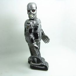 Grappige klassieke collectie retro uurwerk Wind metaal Walking Tin Terminator Robot speelgoed Mechanisch speelgoed Kids Kerstcadeau 240329