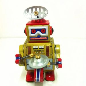 COLLECTION CLASSIQUE DROIT CLOCKET RETRO CLORTWORD WIND UP Metal Walking Tin Band Play Gong Drum Robot Rappel Mécanical Toy Kids Gift 240408
