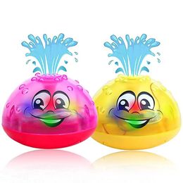 Grappige babybad speelgoed baby elektrische inductie sprinkler bal met lichte muziek kinderen water spelen bal baden speelgoed kinderen geschenken