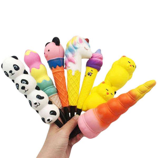 Novedad divertida Kawaii Cat Unicorn Pen Cap Squishy Slow Rising Pencil Holder Soft Squeeze Toy Stress Relief Niños Juguetes de aprendizaje Y1210