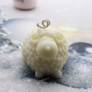 Divertida oveja Material de silicona hecho a mano vela molde DIY 3D lindo molde suministros molde decoración del hogar 220721