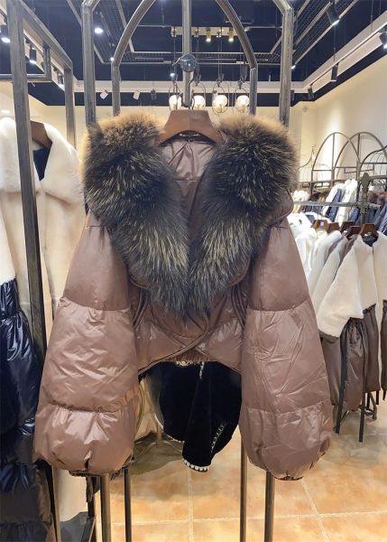 Fourrure offres spéciales nouveau luxe femmes vêtements de sortie d'hiver réel col de renard à capuche réel fourrure de renard manteaux en duvet d'oie Parka Bomber veste