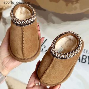 Pieles de piel Tasman Slippers Chesut Diapositivas para niñas Niñas de piel de oveja Mulas Tazz Mules Baby Baby Snow Boot Slip-on Shouly Gymd