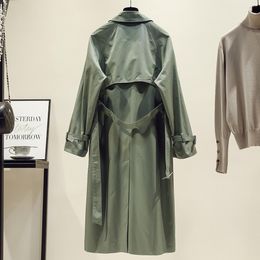 FUR UK Brand New Fashion 2023 automne / automne décontracté double trench classique simple avec une ceinture chic au vent-vent féminin