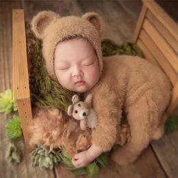 Baby Bear Rompers Poot Foot Jumps Cuit 2pcs Set Mink Hair Infant Boy Girl Girl Girl Vêtements Costumes Po Props 240409