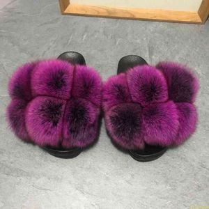 Furry Fur Slides Chaussures d'été pour femmes Pantoufles Chaussures pour femmes 2020 Sandales plates en fourrure de renard Zapatos Mujer Tongs Sandales de plage H1122