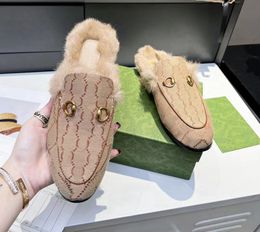 FW22 Fashion Fur Leather Slippers Mens dames unisex Princetown Shearling en lederen ronde teen casual platte muilezels