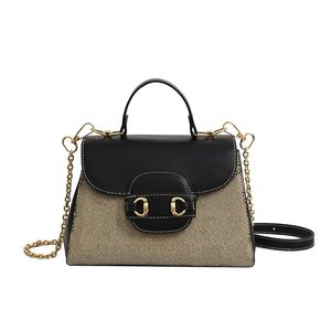 Designer sac à bandoulière pour femmes avec chaîne sacs à bandoulière dames mode sac à bandoulière femme Bolsa accessoires G7404