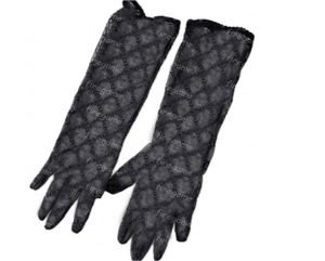 G Fashion Glants brodés Summer Lace Tulle Mittens Womens Charming Driving Party Glove Black Beige Bride doigts mitten 2 colo3198539