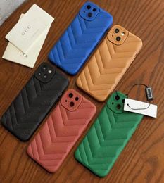 G Fashion Phone Cases pour iPhone 13 13pro 12 12pro 11 Pro Max X Xs Xsmax Xr Down Jacket Skin Shell Case Emboss Colorful Cover307723682199
