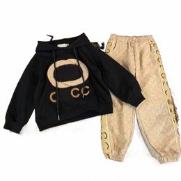 G Kids Sets Baby verkoopt nieuwe herfstkleding modekleding set peuter boy girl patroon casual tops kind losse broek 2 stks designer outfit kleding k3h8#