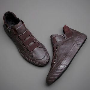GAI Jurk mannen Lederen Schoenen Koreaanse Trend Comfortabele Loafer Britse Mode Mannen Hoge Top Sneakers Mocassins Zapatos De Hombre 230403