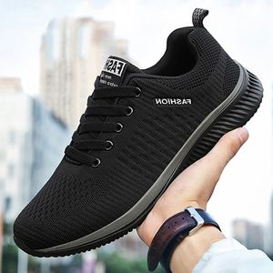 GAI Jurk Heren Sport Lichtgewicht Hardloopsneakers Wandelen Casual Ademende Schoenen Antislip Comfortabel Zwart Big Size 35-47 Hombre 230729 GAI