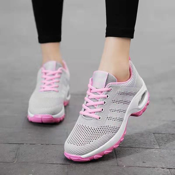 GAI en vedette Nouvelles femmes en vedette hommes chaussures randonnée course chaussures plates semelle souple mode violet blanc noir confortable sport blocage de couleur Q68-1 GAI 96614