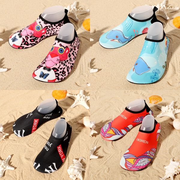 GAI GAI GAI 2024 Nouvelles chaussures de natation pour filles et filles, chaussures aquatiques à séchage rapide, pantoufles d'intérieur souples pour garçons, chaussettes de natation en apnée, taille 36-45