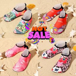 GAI GAI GAI 2024 Chaussures Femmes Hommes Plage Natation Sport Nautique Chaussettes Pieds Nus Sneaker Yoga Fiess Danse Natation Surf Plongée Snorkeling Chaussure Taille 36-45