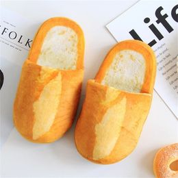 GAI GAI GAI Mujeres Pantufa 3D Amantes del pan Adulto Piso interior Zapatos para el hogar Dormitorio Cálido Zapatillas suaves Pantuas para mujer Chistosas Y201026