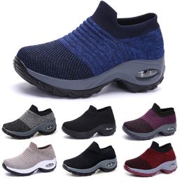 GAI hommes femmes chaussures de sport formateur orange triple noir rouge jaune violet vert pêche baskets violet fuchsia pâle deux tendances