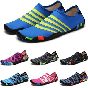 GAI Zapatos de agua Zapatos de agua Mujeres Hombres Slip On Beach Wading Descalzo Zapatos de natación de secado rápido Zapatillas deportivas ligeras transpirables Unisex 35-46 GAI-35