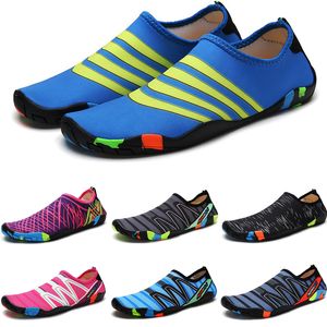 Gai Water Women Men Glip op strandwaden op blote voeten snel droge zwemschoenen Ademend licht Sport sneakers unisex 35-46 GAI-36