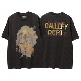 Galleries Dept Harajuku 23SS Spring Vintage gewassen letters Gold Stamp Gedrukt Logo T -shirt Losse oversized hiphop unisex korte mouw TEES 04